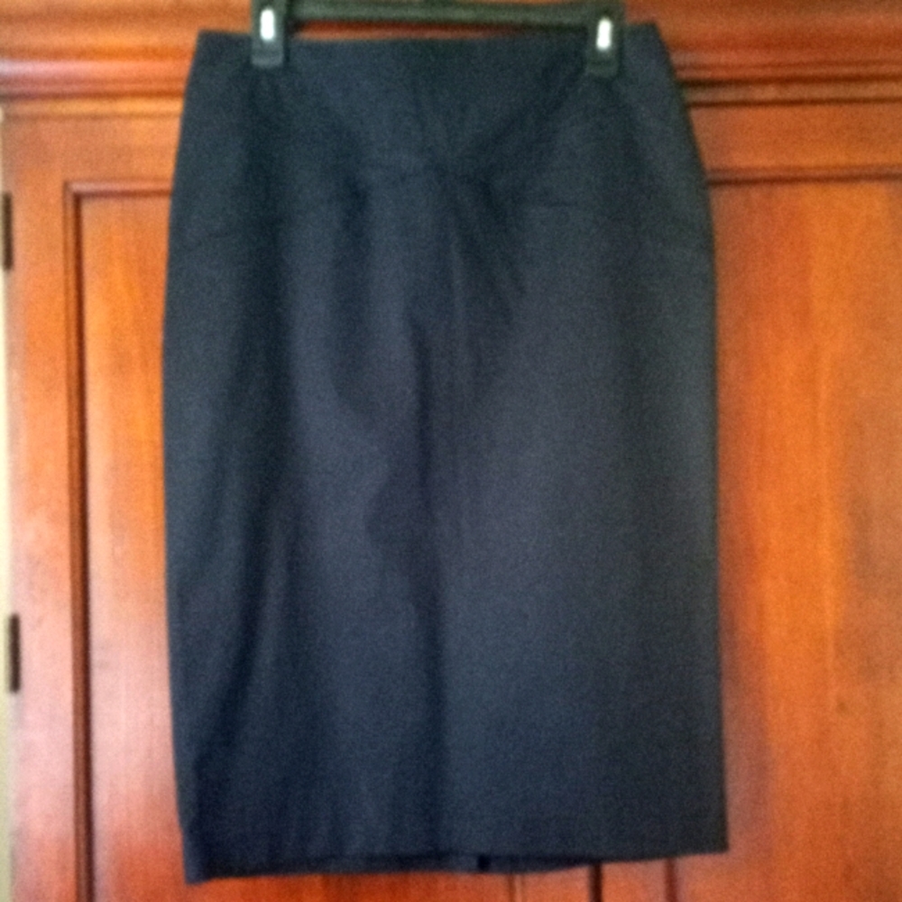 ❤New York & Company skirt❤ - Picture 5 of 5
